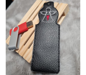 Stickserie - ITH Lippenbalsam oder USB Stick Tasche Vol. 3